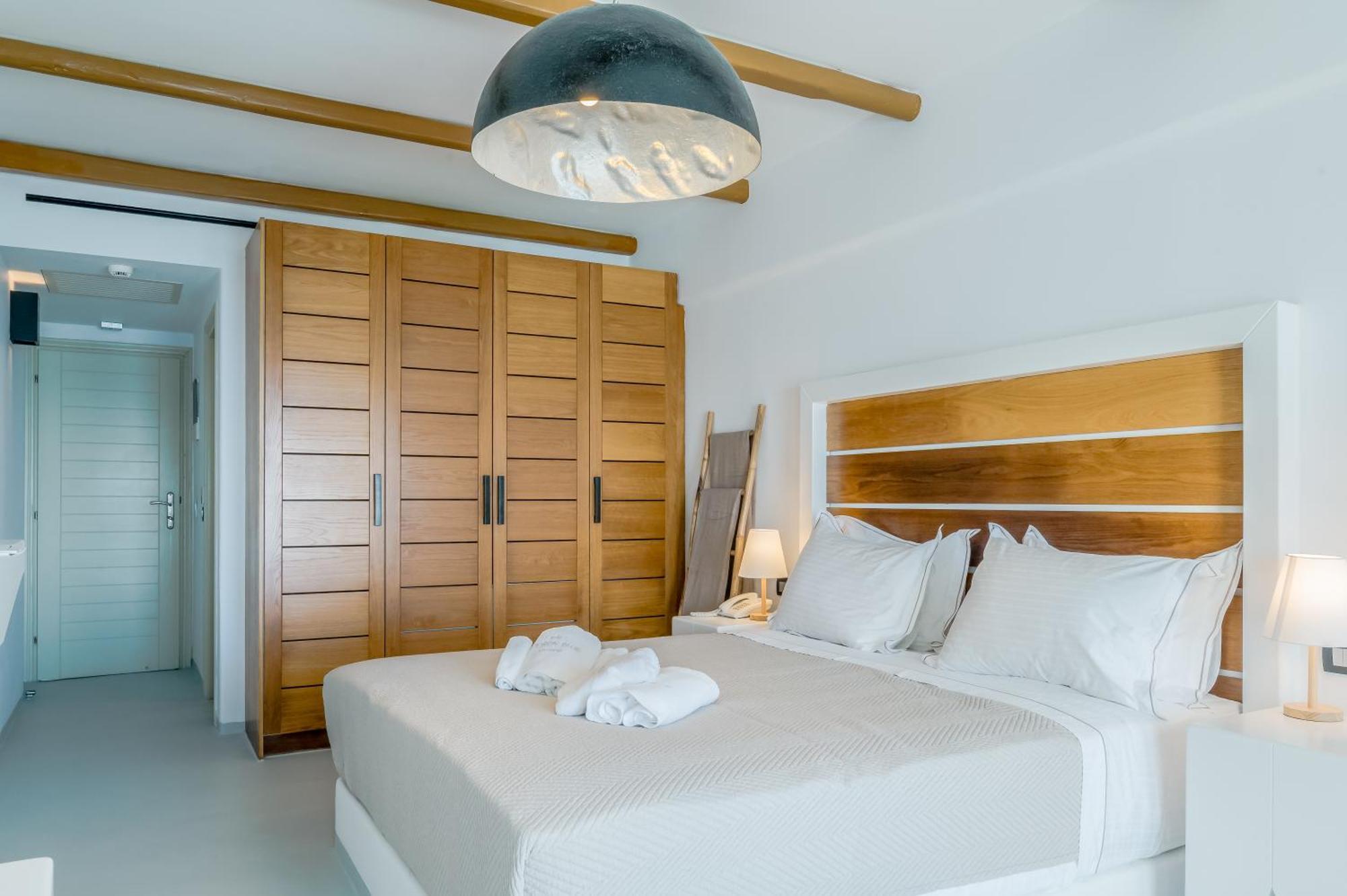 Apeiron Blue Santorini - Sustainable Adults Only 14 Plus Fira  Exterior photo